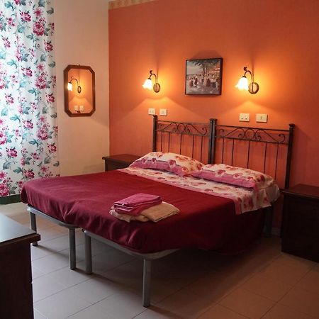 Hotel Villa Morgana فياريجيو المظهر الخارجي الصورة