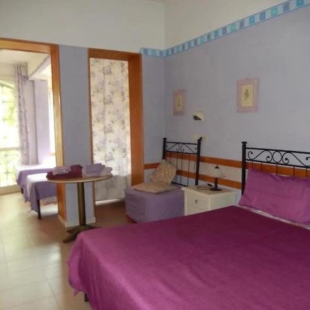 Hotel Villa Morgana فياريجيو المظهر الخارجي الصورة