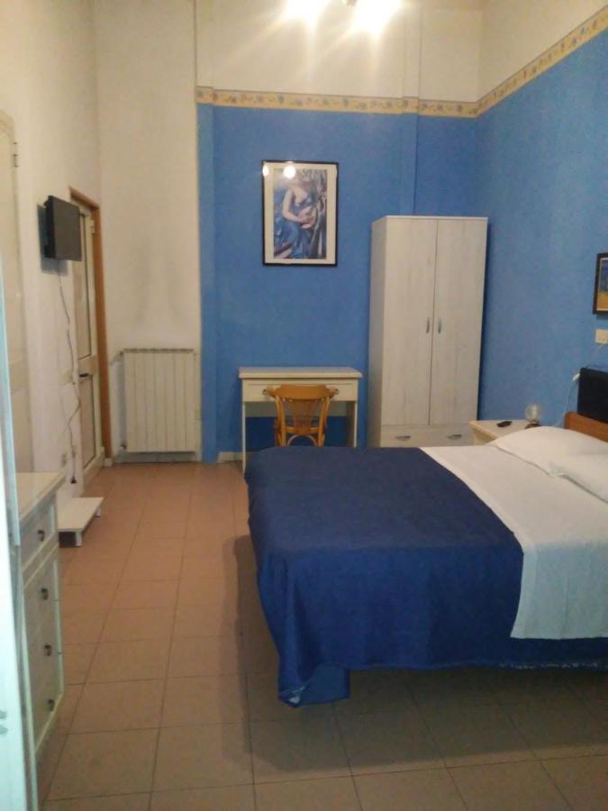 Hotel Villa Morgana فياريجيو المظهر الخارجي الصورة